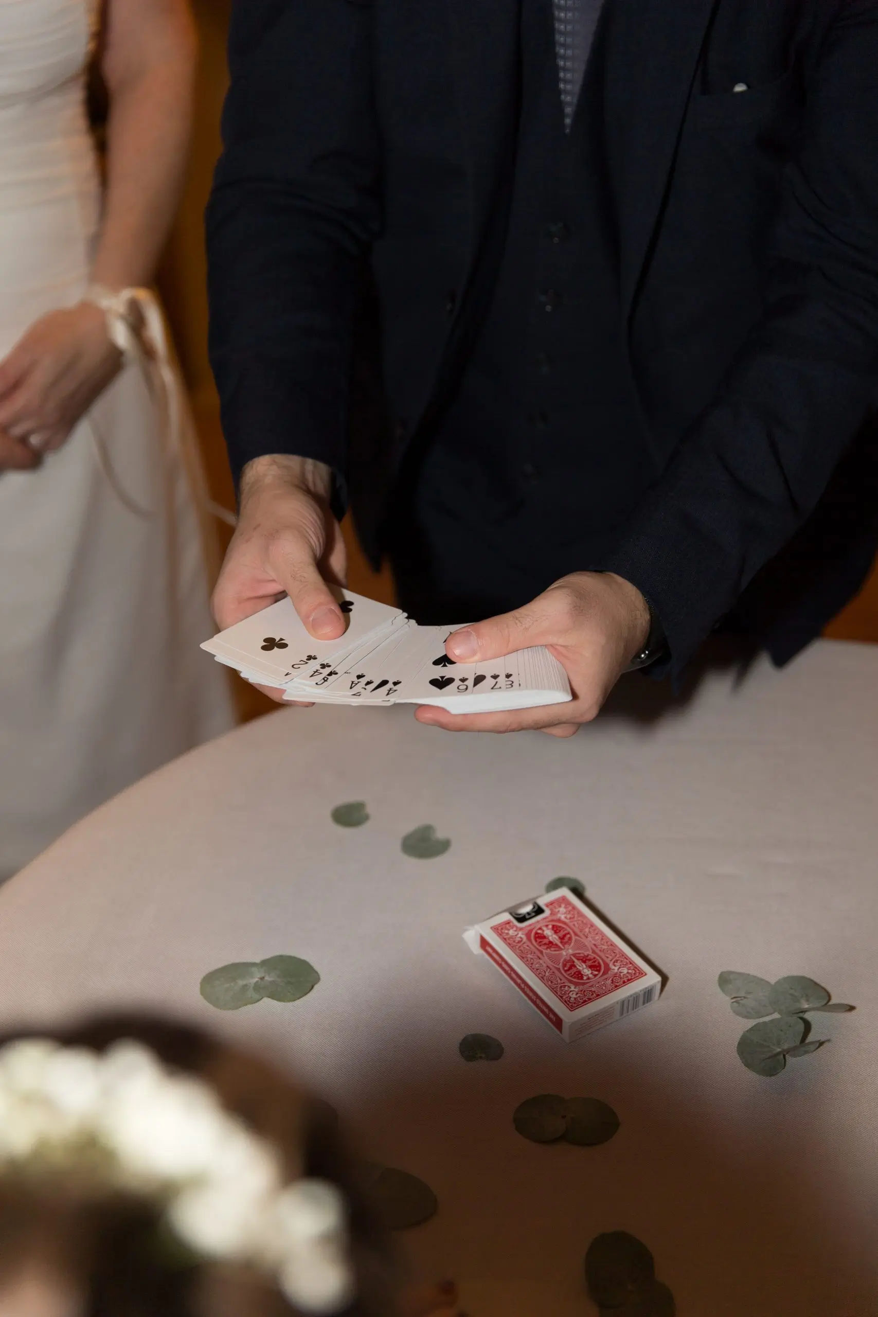 spectacle-magie-magicien-mentaliste-devis-Seine-Saint-Denis-93